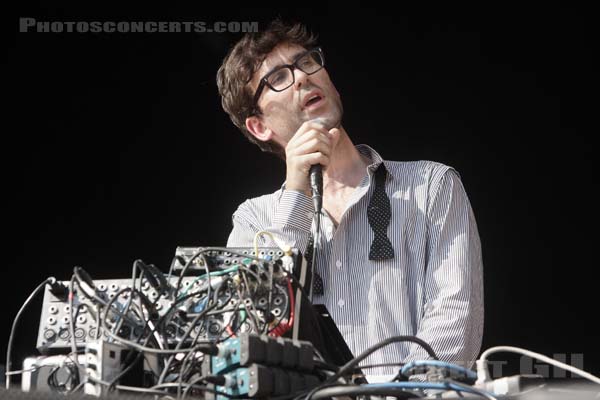 JAMIE LIDELL - 2008-08-29 - SAINT CLOUD - Domaine National - Scene de la Cascade - 